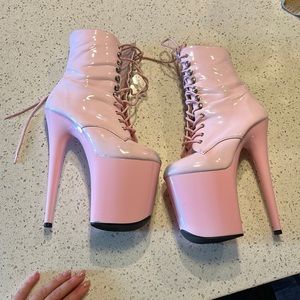 Baby pink Pleaser boots
